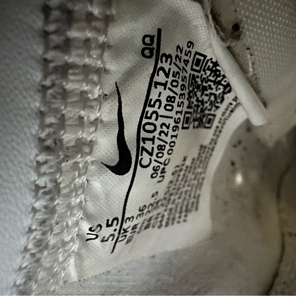 Nike Blazer Mid ‘77 Vintage Sneaker - Picture 10 of 10
